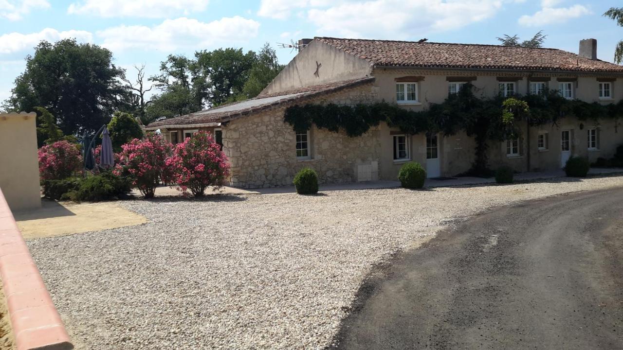 Gite De Beausoleil Bed & Breakfast La Romieu Bagian luar foto